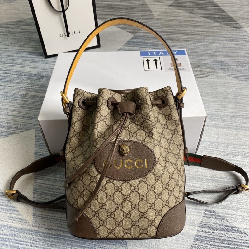 G*u*i bucket bags